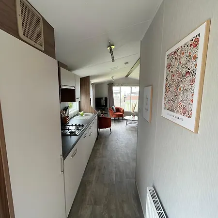 Neues Nr73 Zweite Reihe Direkt Am Wattenmeer, Komplett Eingezaeunt Feriehus Westerland